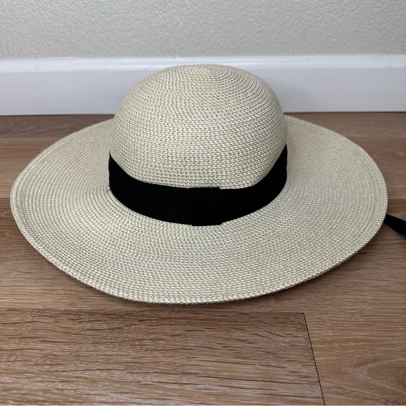 Solar Escape Wide Brim with drawstring Sun Hat, OS - Picture 6 of 11